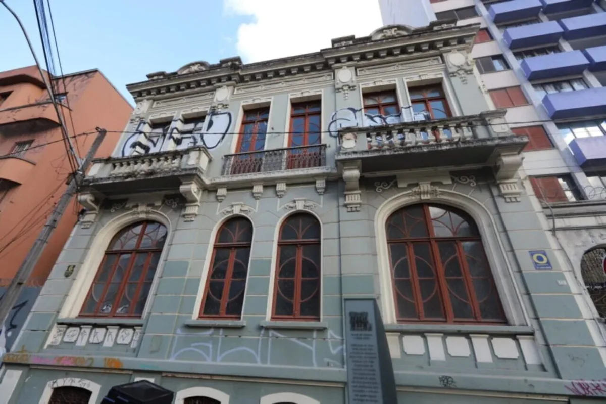 Unespar dá início ao projeto para recuperar antiga sede da Embap em Curitiba