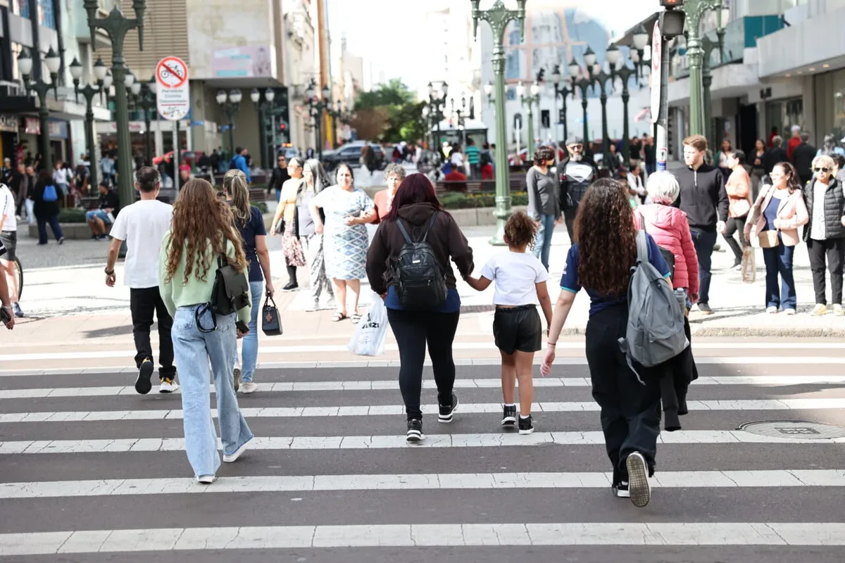 Curitiba tem 448 mil pessoas obesas, mostra levantamento do Ministério da Saúde
