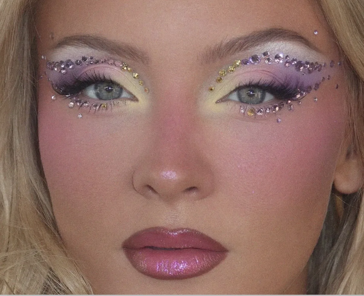 Maquiagens de Zara Larsson inspiram produções para o Rock in Rio