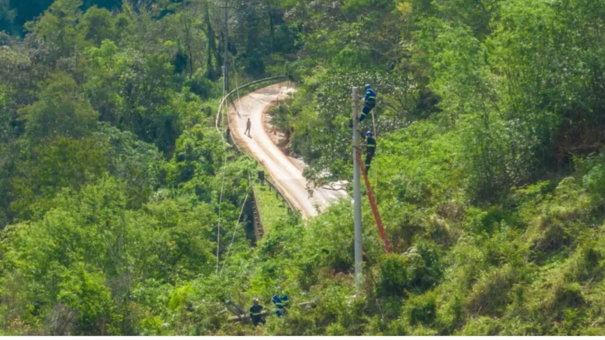 Copel troca 124 postes após temporal no Vale do Ribeira, no Paraná