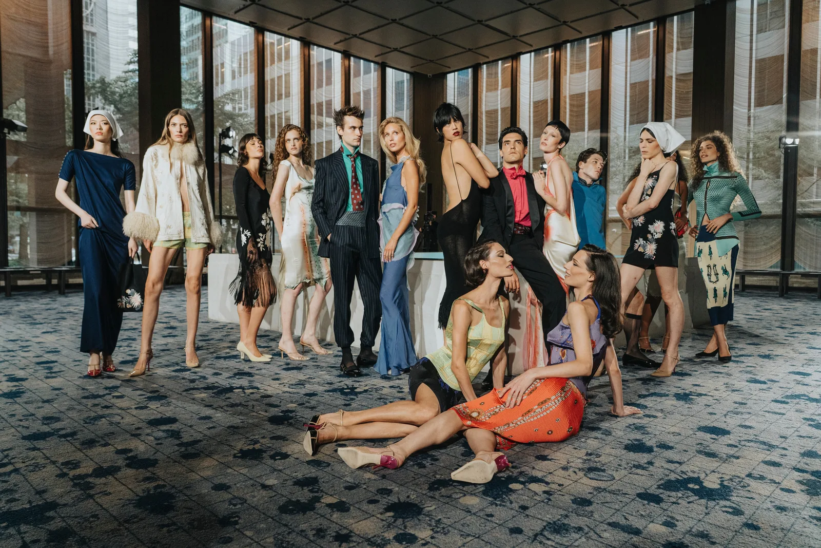 Conner Ives estreia na semana de moda de Nova York com coleção entre dois países