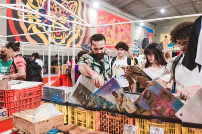 Centrão leva feira de vinil ao Centro de Goiânia neste sábado