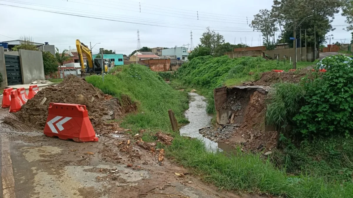 Motoristas terão rotas alternativas durante obras na Rua Gerhard Ens