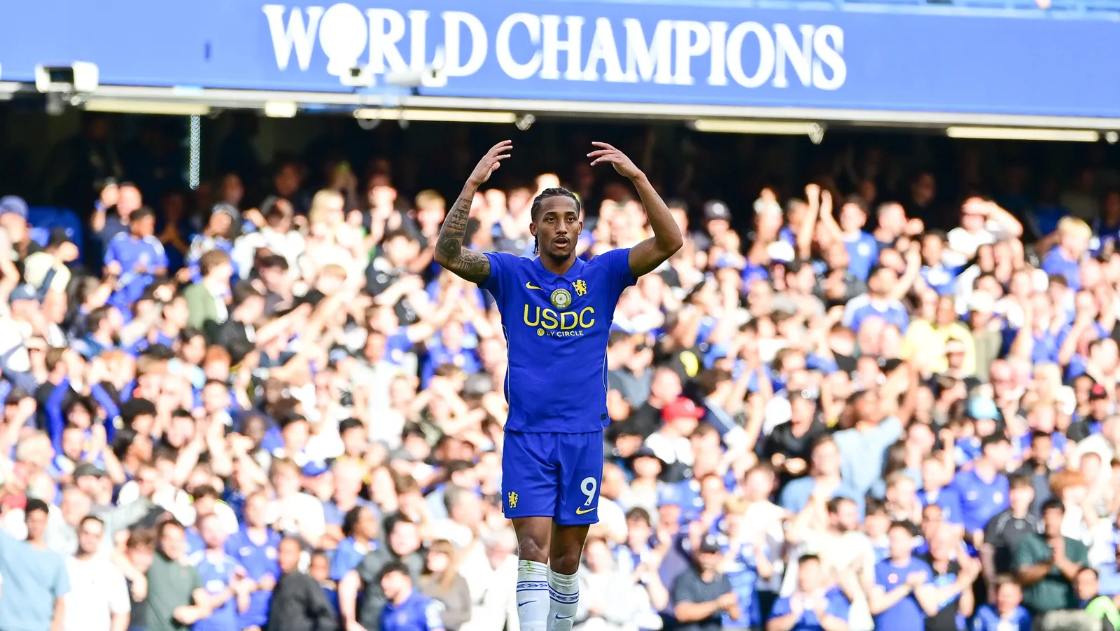 João Pedro decide, e Chelsea busca empate com o Hull City