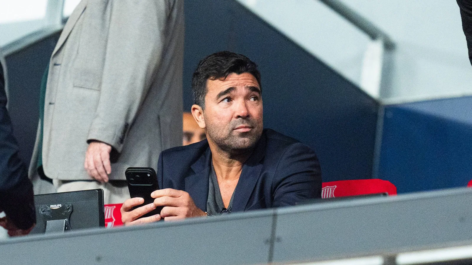 Deco explica aposta do Barcelona em Anthony Gordon para reforçar o ataque