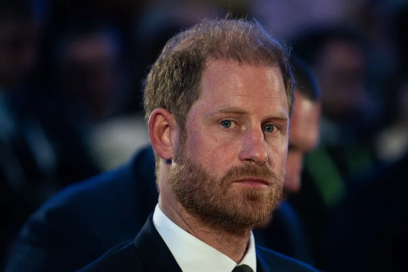 Príncipe Harry retoma compromissos beneficentes no Reino Unido