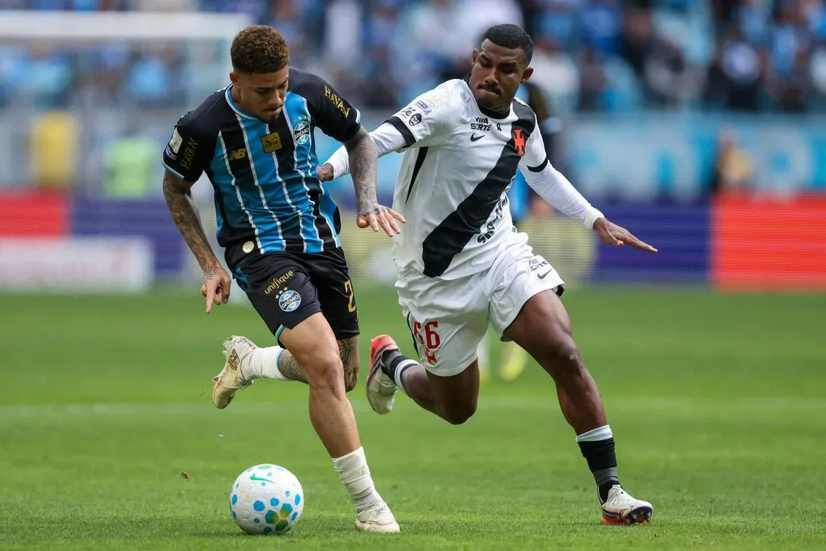Vasco encerra jejum na Arena e vence o Grêmio de virada