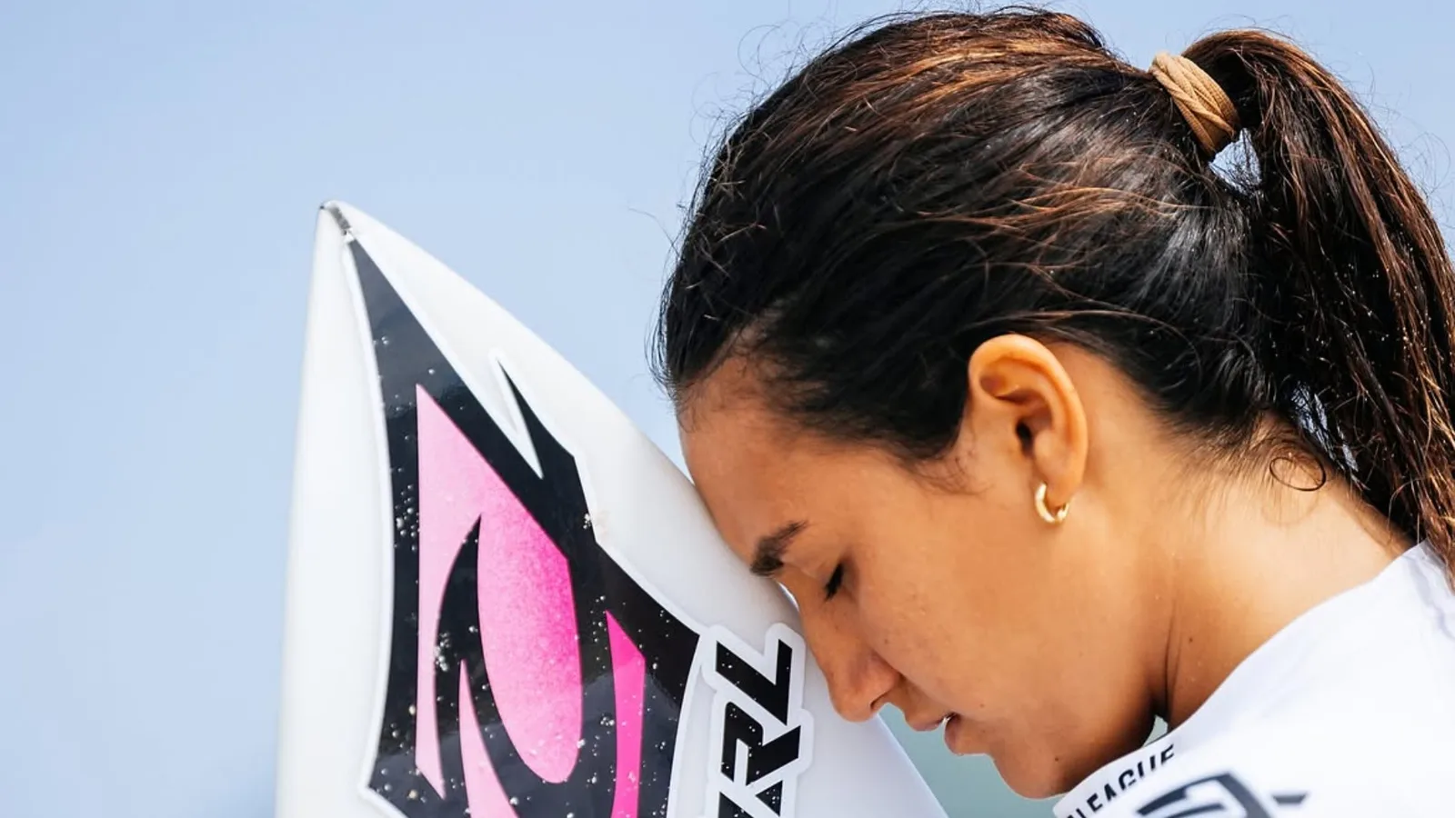 Sophia Medina agradece torcida após eliminação no CS de Maresias