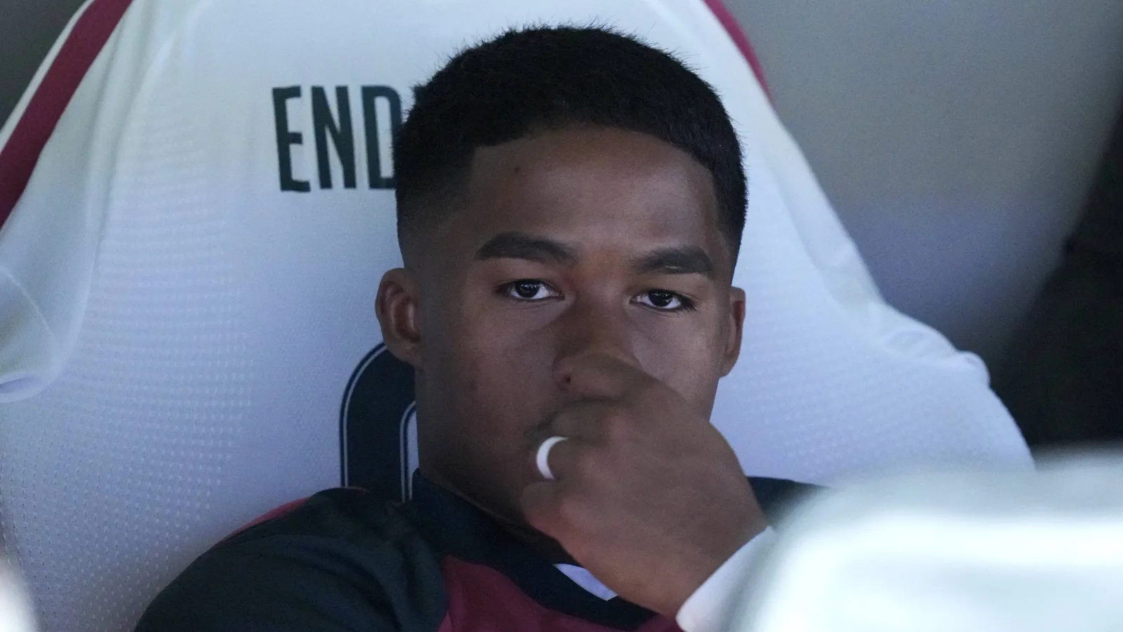 Mourinho mantém Endrick no Real, mas clube pode discutir novo empréstimo