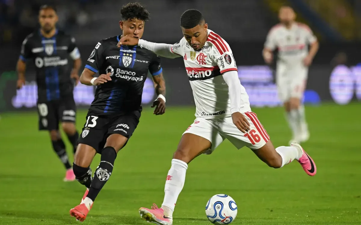 Flamengo joga no Maracanã por vaga na semifinal da Libertadores