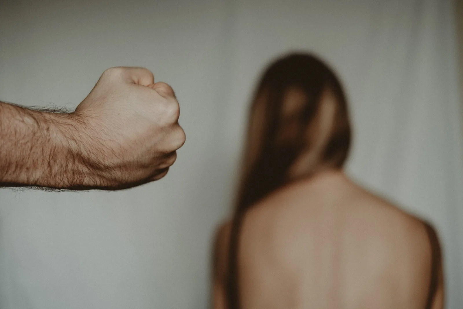 Violência contra a mulher também expõe os limites do discurso eleitoral