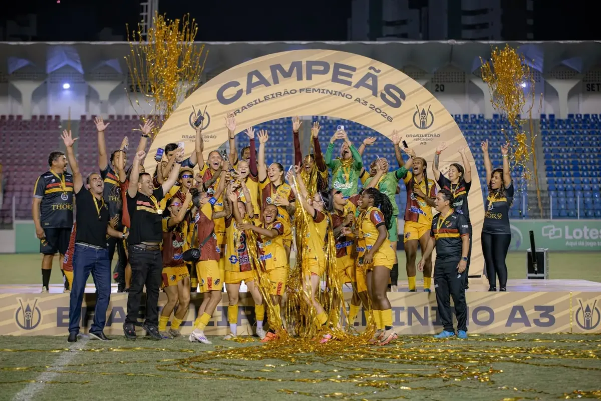 Planalto conquista primeiro título nacional do futebol feminino goiano