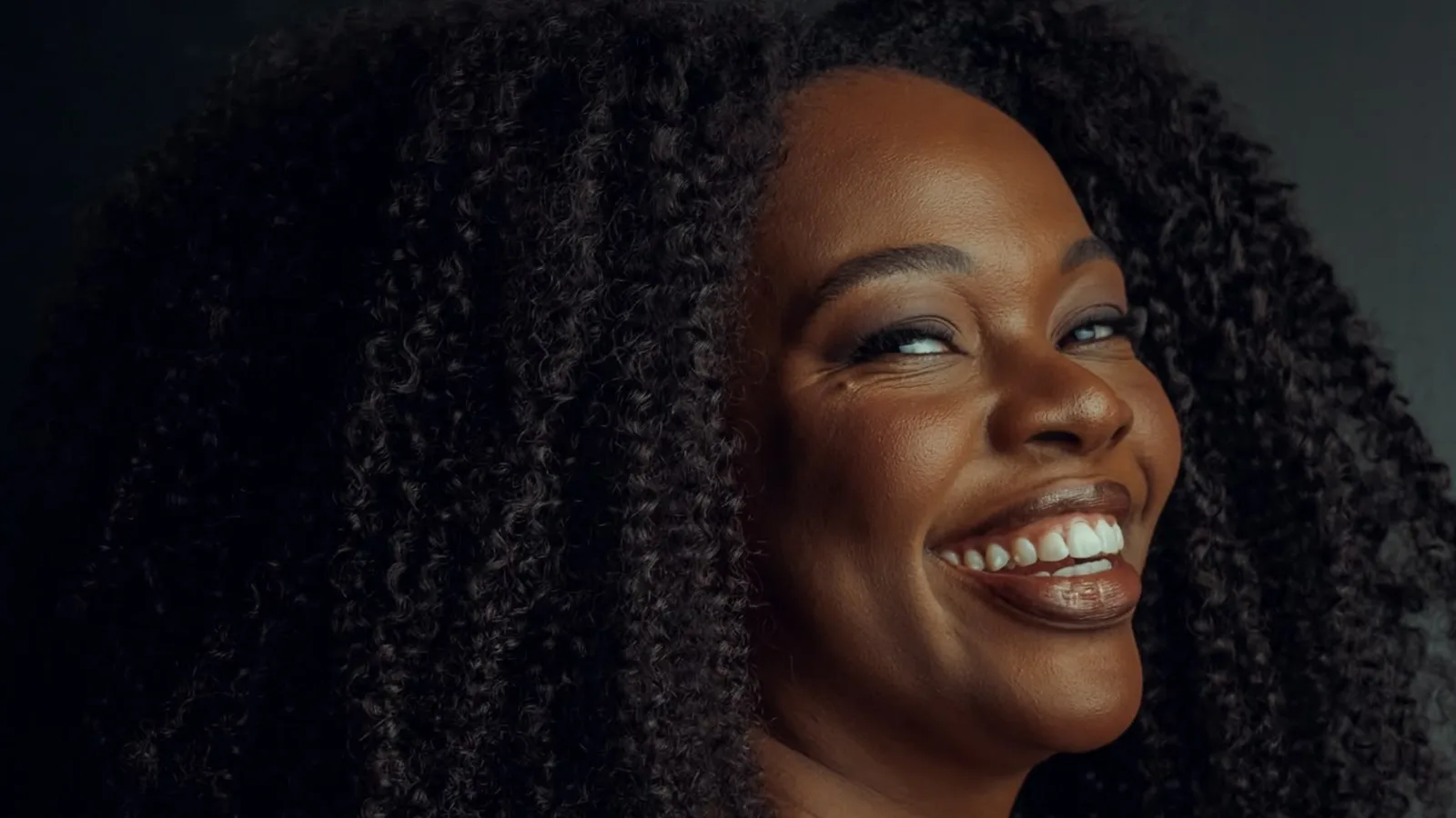 Noemia Oliveira encara drama em ‘Por Você’ e revela desejo de ter outro filho