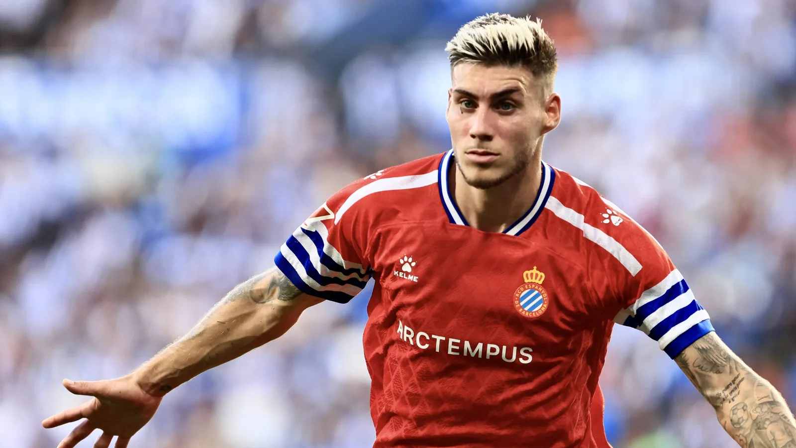 Roberto Fernández vira destaque do Espanyol e é citado como possível alvo do City