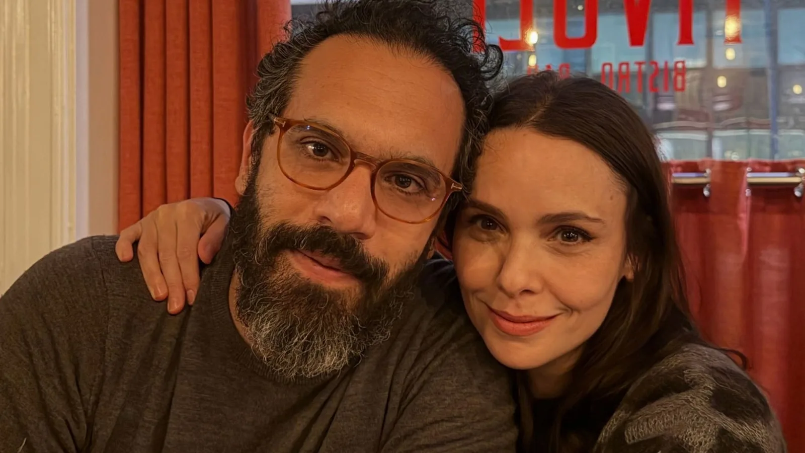 Débora Falabella celebra aniversário do marido com declaração de amor