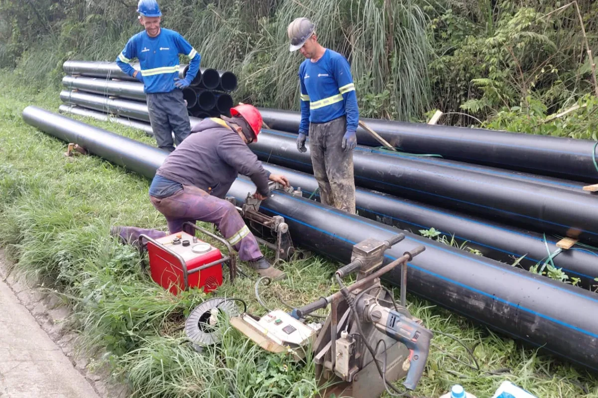 Energia e acessos bloqueados travam sistemas de água no Paraná