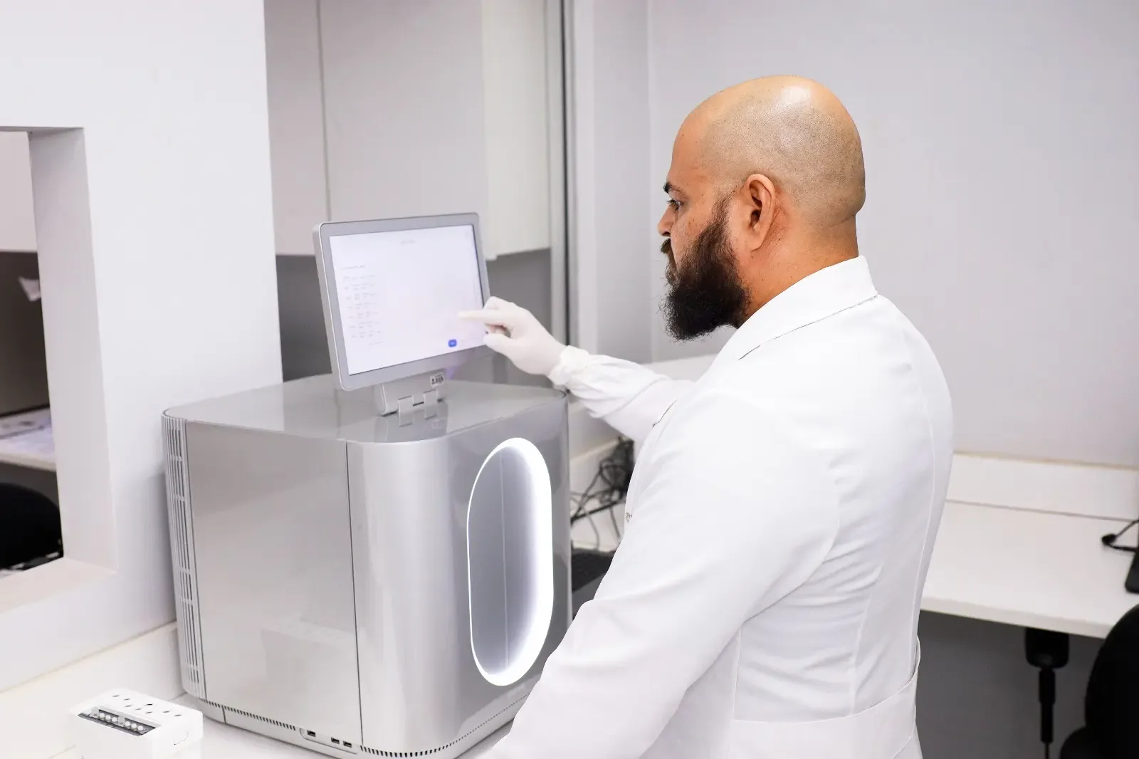 Araújo Jorge amplia diagnóstico de HPV com tecnologia molecular pelo SUS