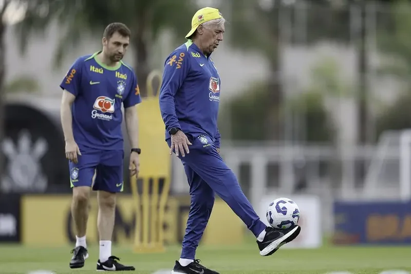 Ancelotti é o 12º técnico mais bem pago do futebol mundial