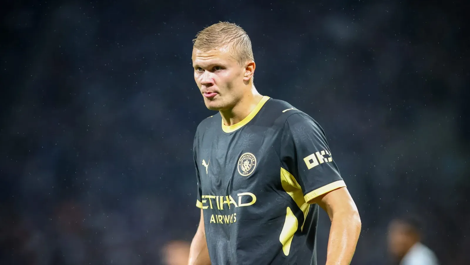 Haaland marca duas vezes, e Manchester City vence o Porto na Champions