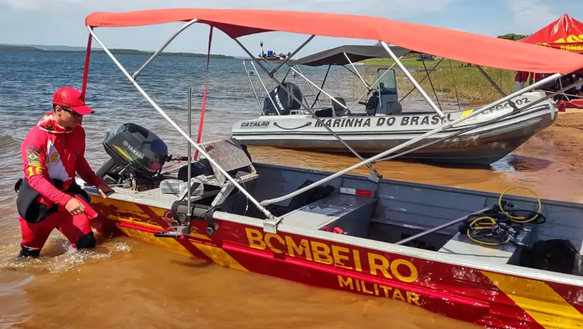 Menino desaparecido é localizado morto após buscas no Lago das Brisas
