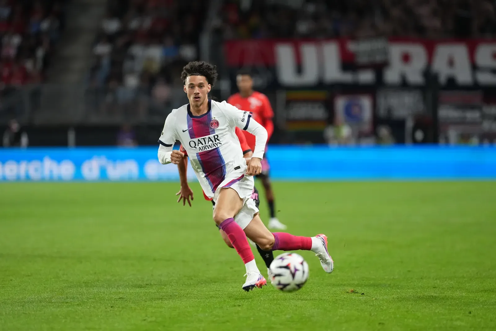 Ligue 1 criou ranking de gramados para pressionar clubes por melhorias