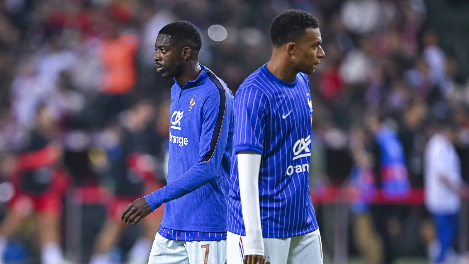Dembélé diz que conversa com Mbappé encerrou tensão na França