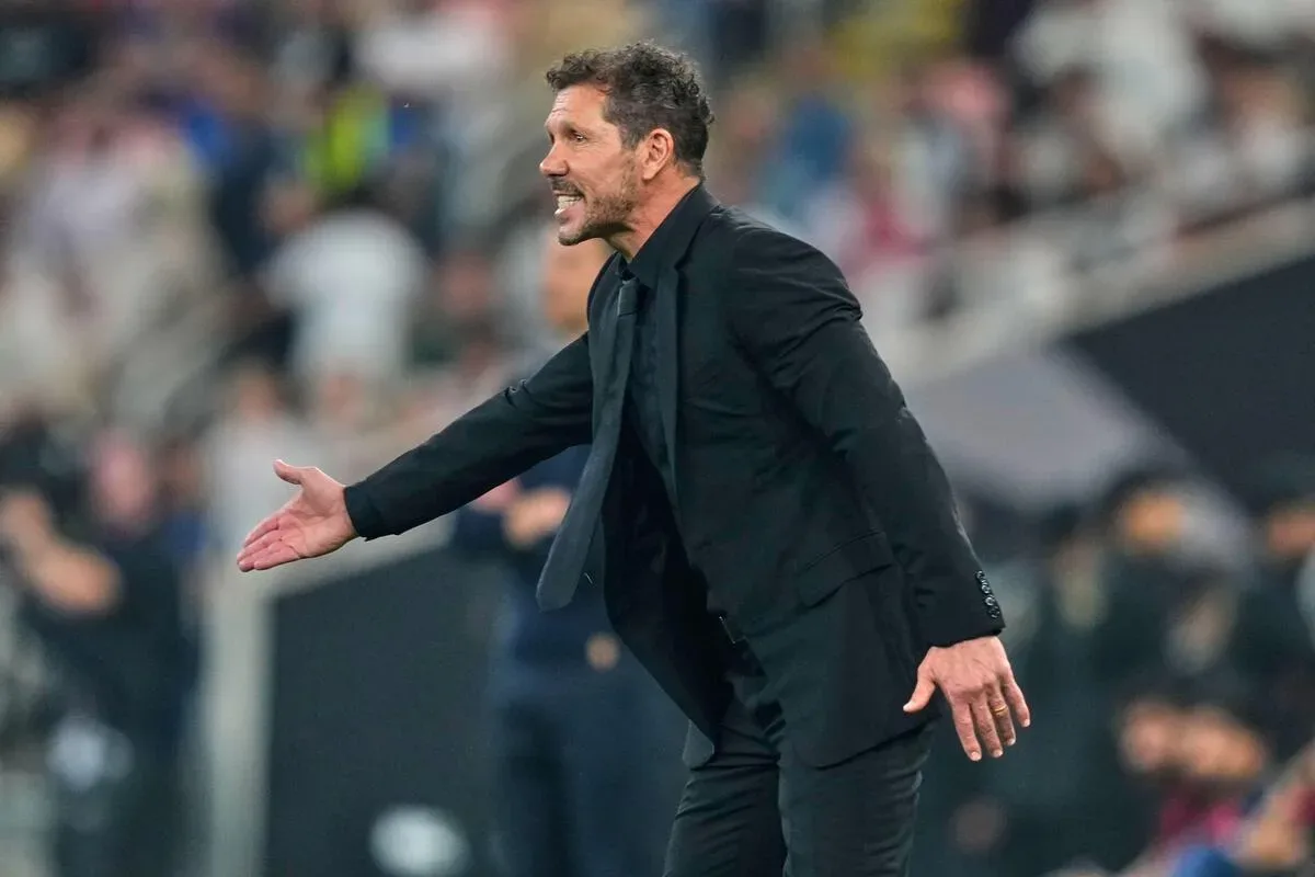Idade e desempenho no Mundial pesam no voto de Simeone por Messi