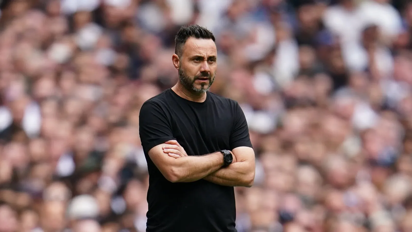Troca no intervalo expõe desequilíbrio do Tottenham na derrota para o Villa