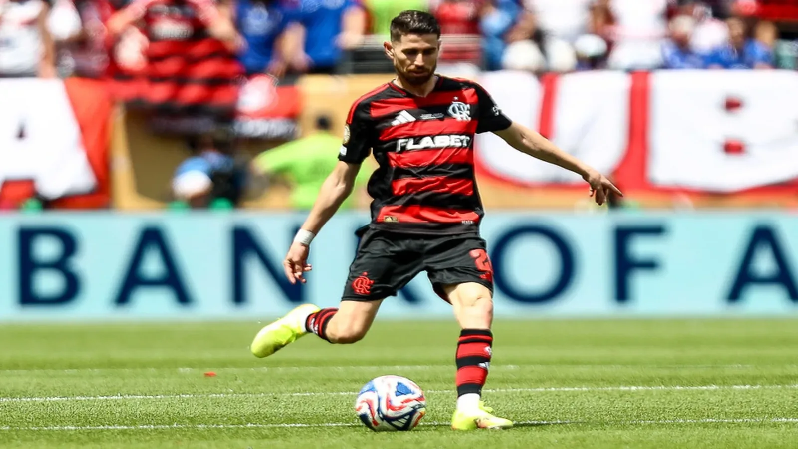 Rafael Sobis elogia Jorginho e chama chegada ao Flamengo de presente