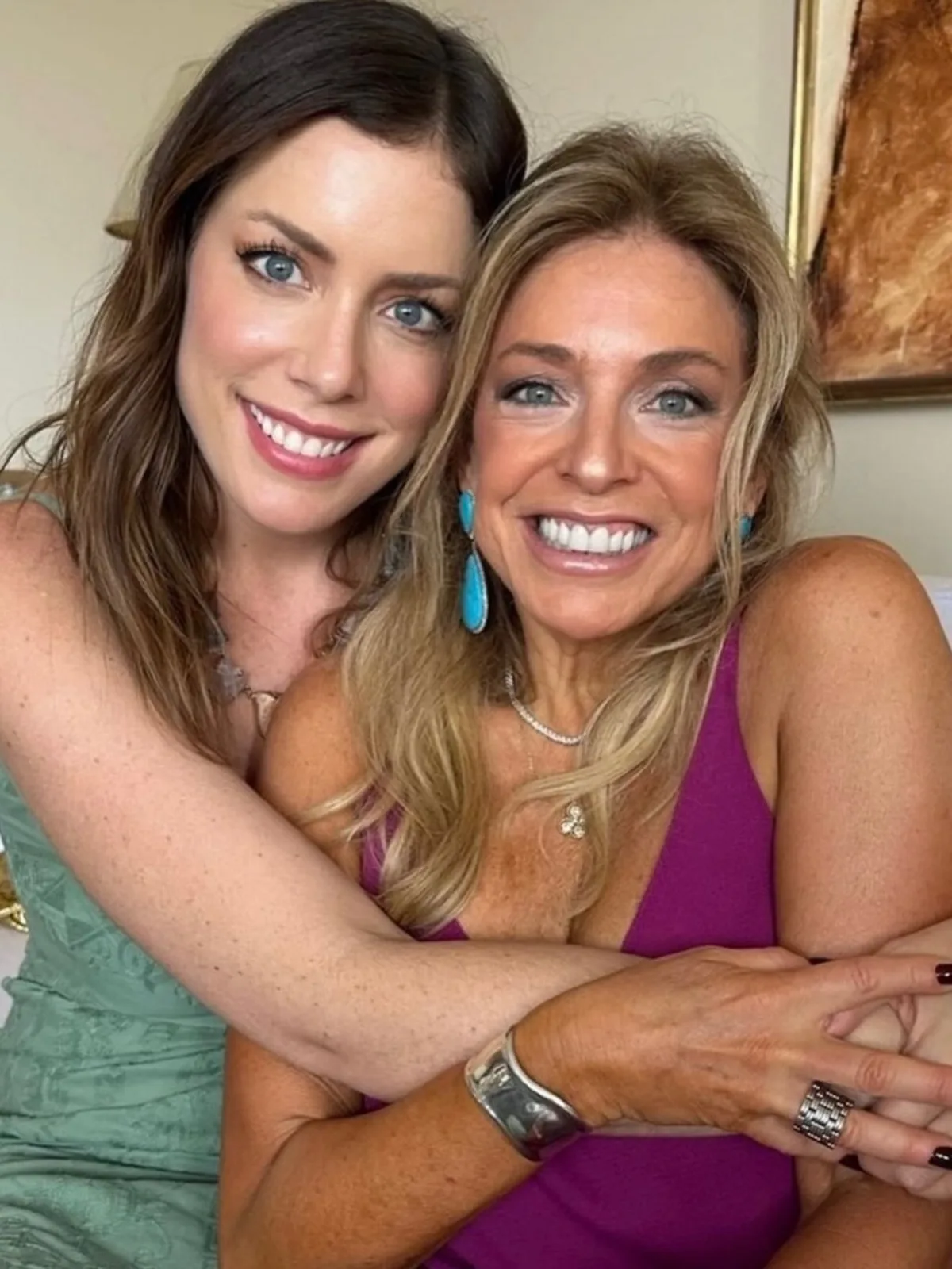 Fabiana Justus celebra 40 anos com homenagem da mãe nas redes sociais