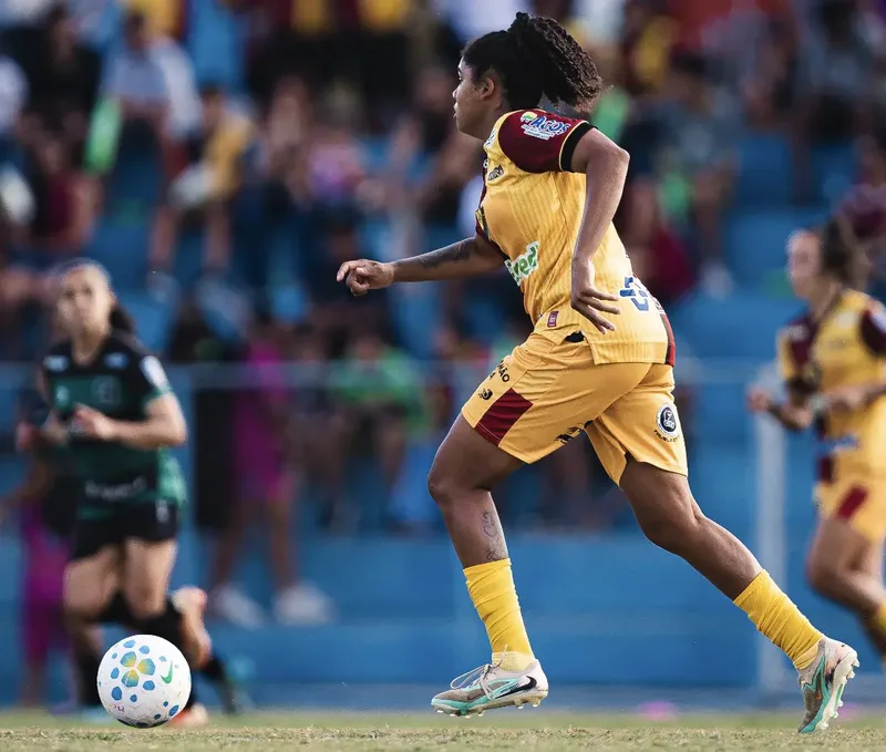 Planalto encara Anapolina por título antecipado do Goiano Feminino
