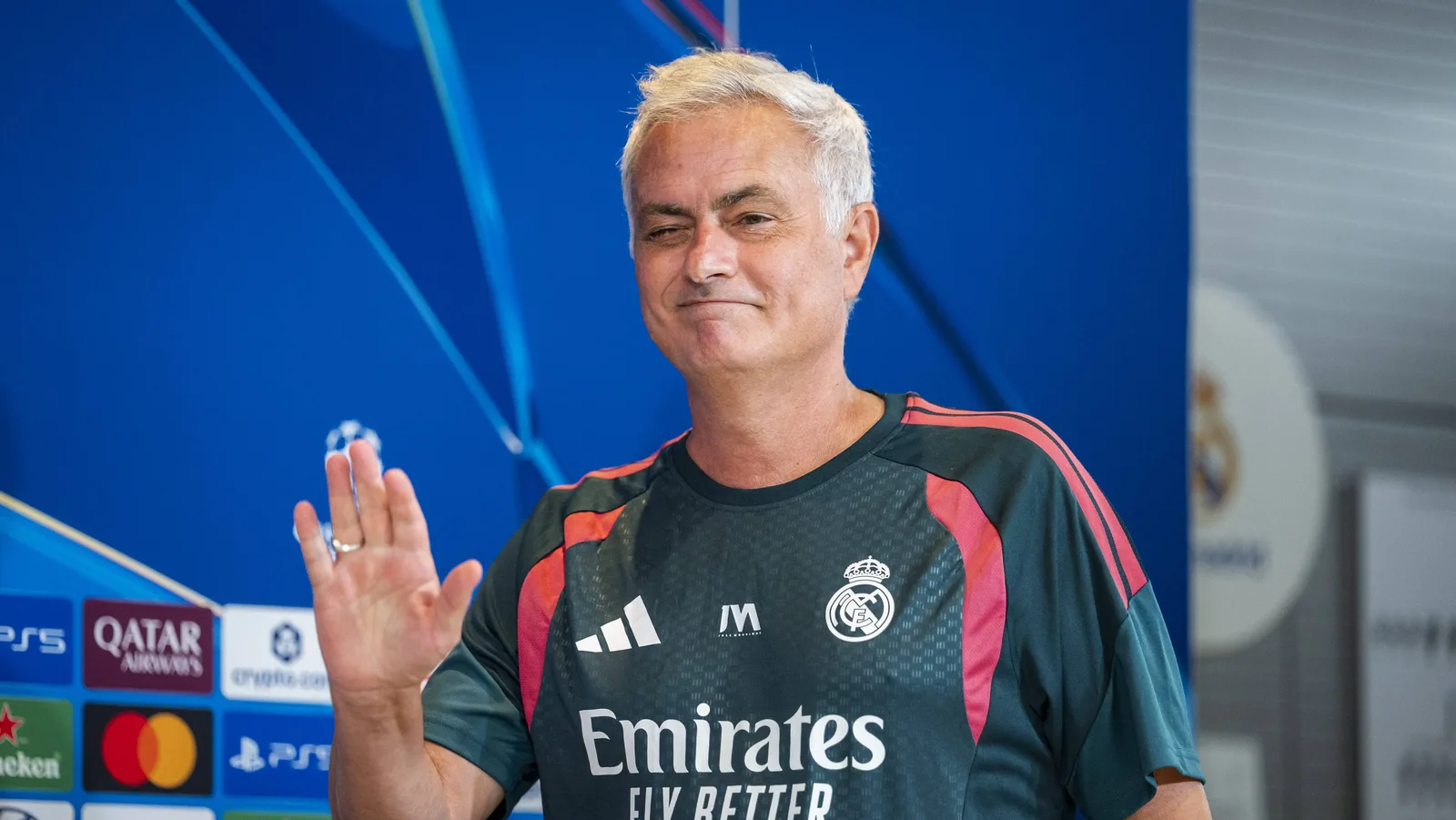 Mourinho interrompe conversas com Portugal após convite do Real Madrid