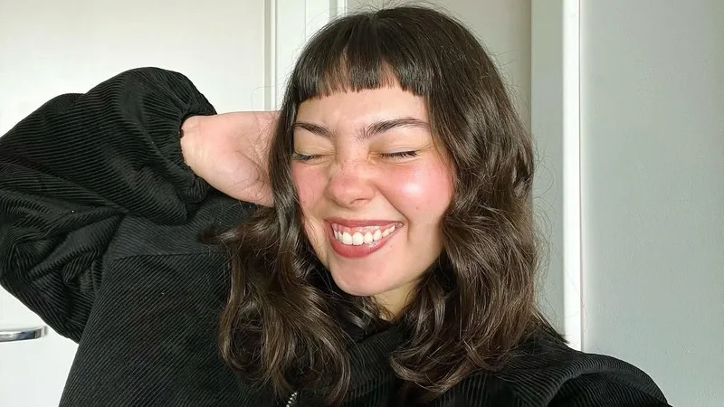 Cinco franjas para renovar o cabelo sem perder o comprimento