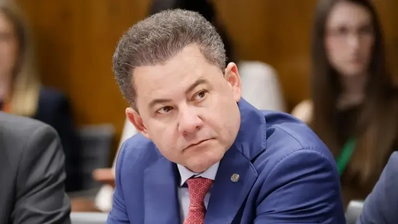 Jornalista diz que deputado era apresentado em Goiânia como elo com Mendonça