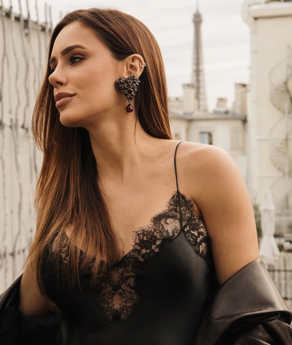 Bruna Biancardi exibe look em Milão durante a Semana de Moda