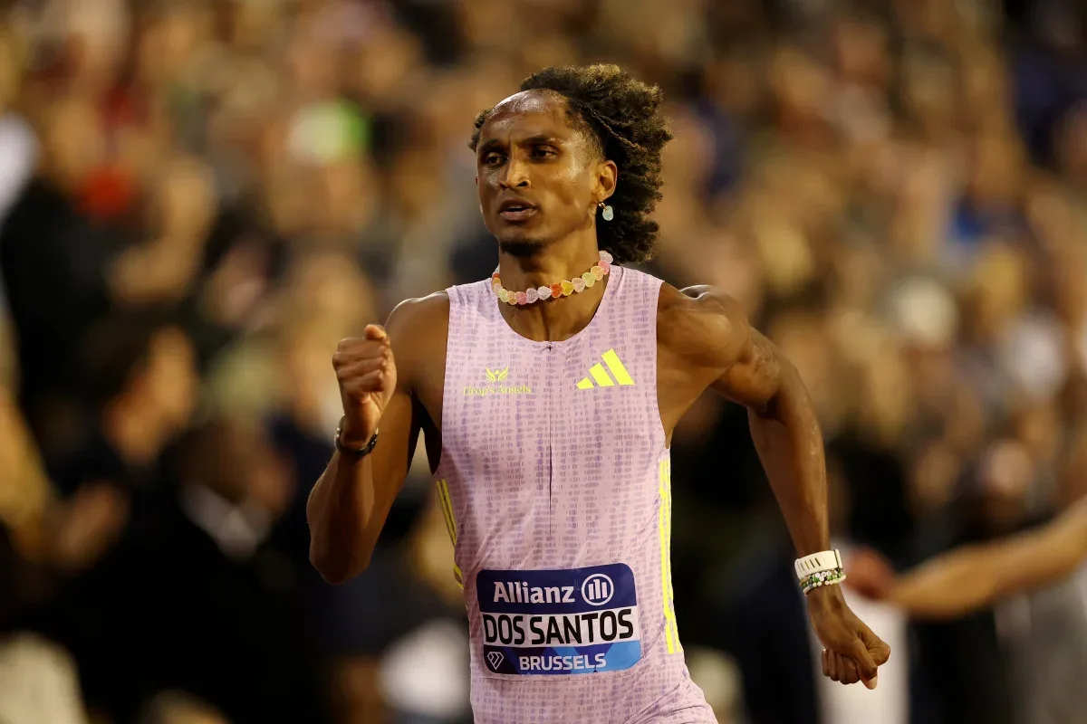 Alison dos Santos conquista terceiro troféu dos 400 m com barreiras