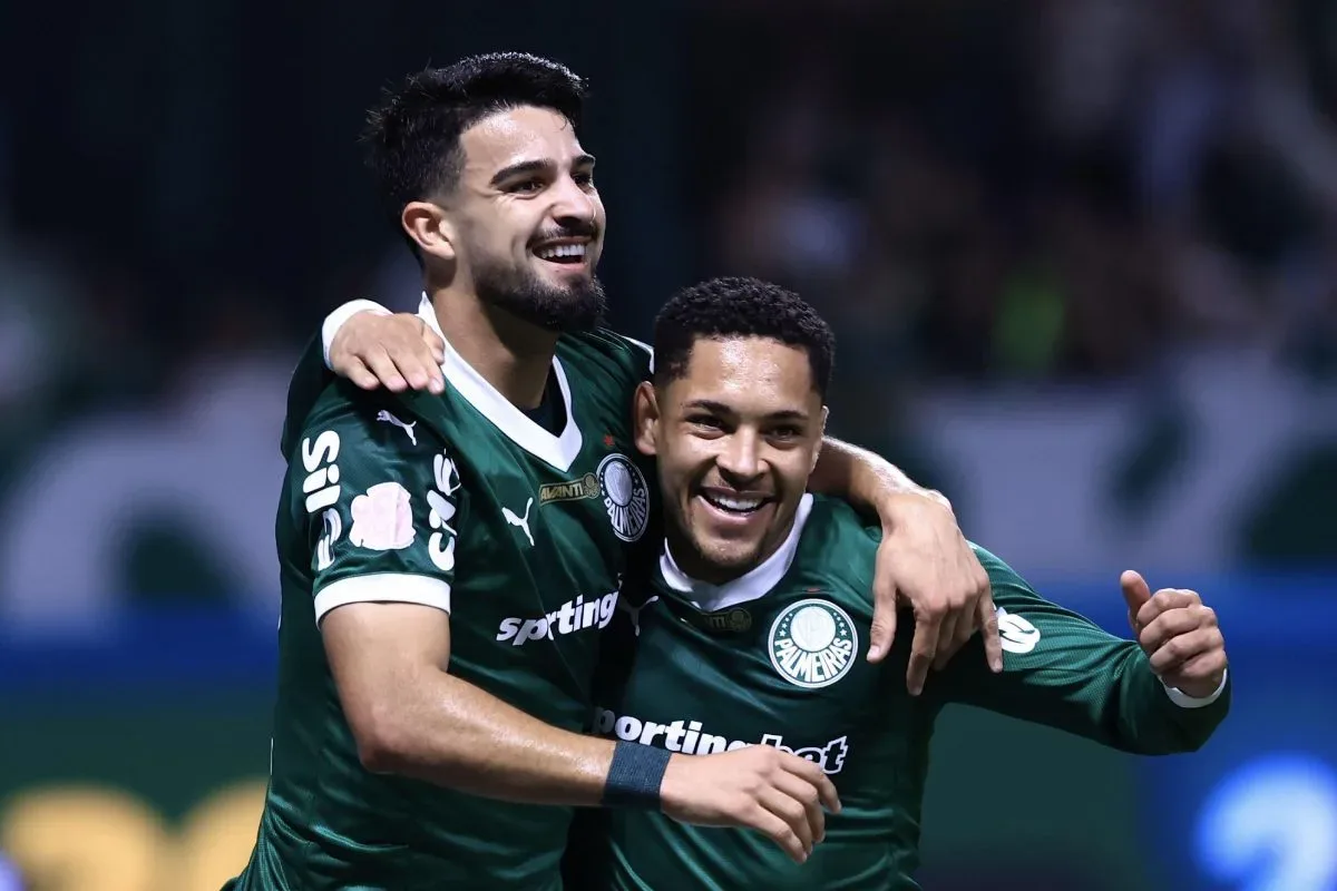 Palmeiras coloca dois atacantes no topo da lista de jogadores mais valiosos