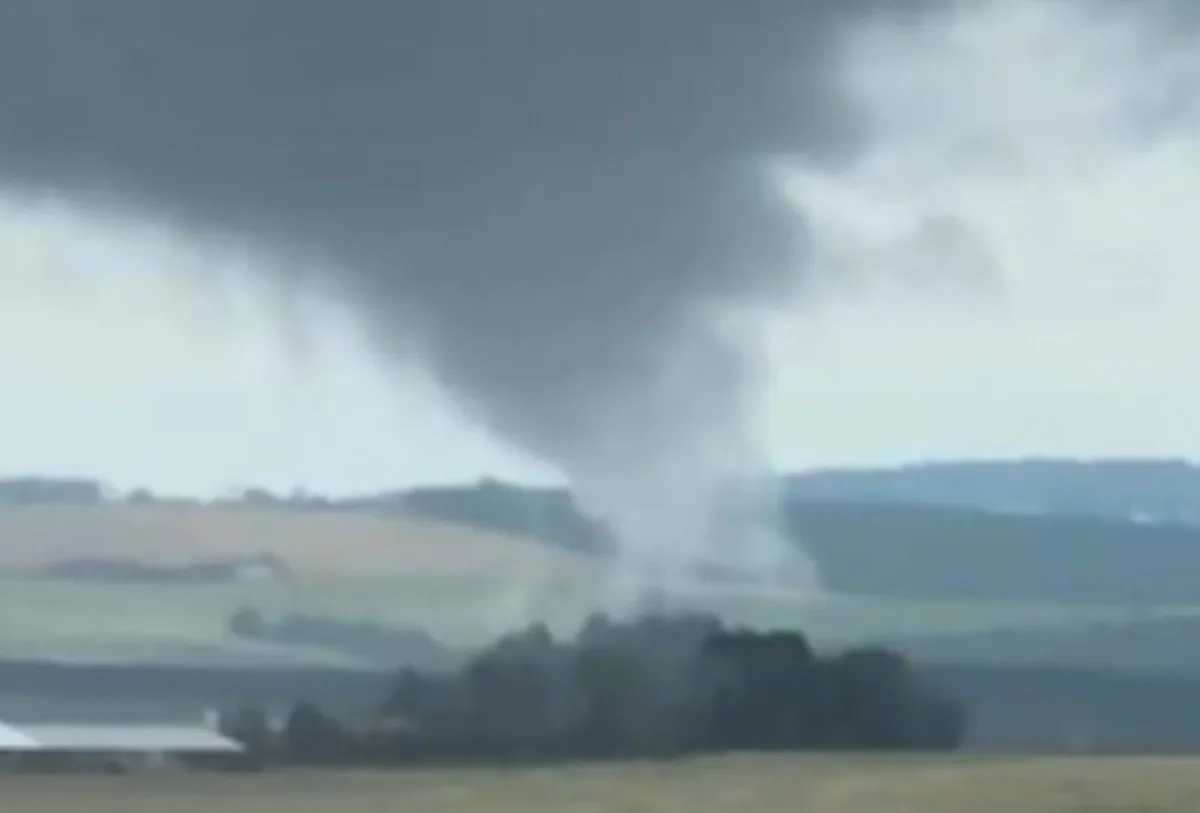 Simepar diz que tornado nos Campos Gerais não entra na escala Fujita