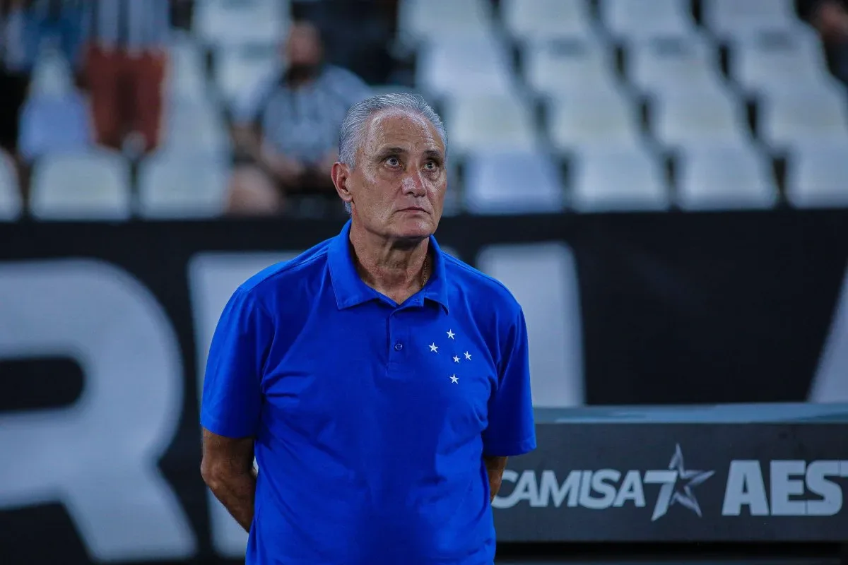 Botafogo e Tite avançam em conversa, mas ainda não há acordo