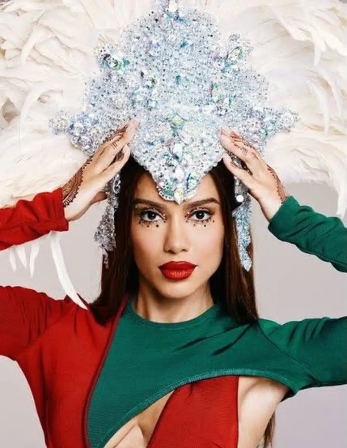 Anitta amplia presença no Carnaval e será rainha de bateria da Grande Rio