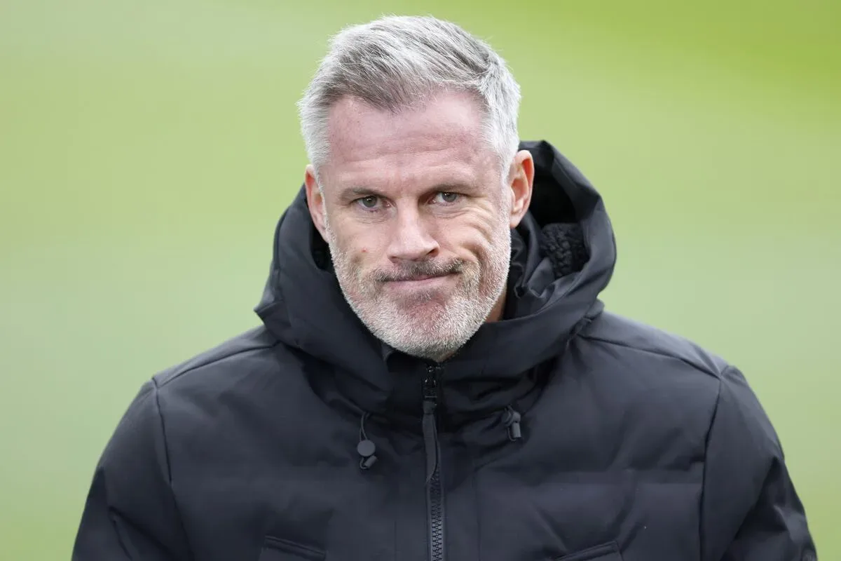 Carragher quer apagar conquistas do City após decisão sobre regras financeiras