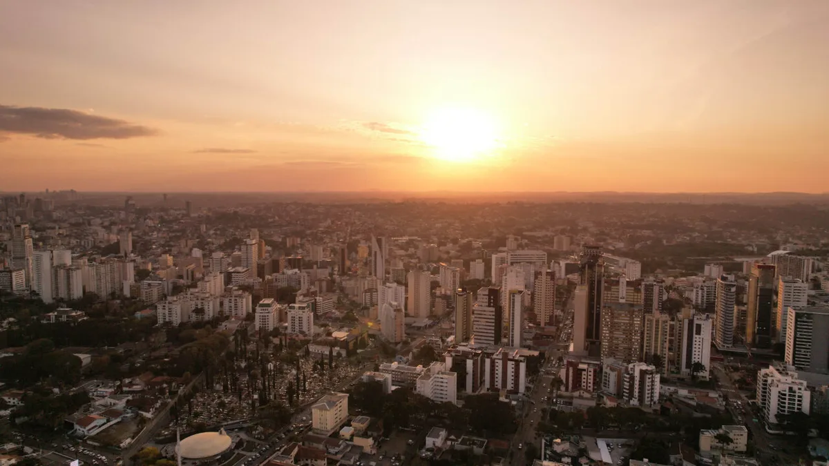 Paraná terá máximas acima de 30 °C nesta sexta-feira