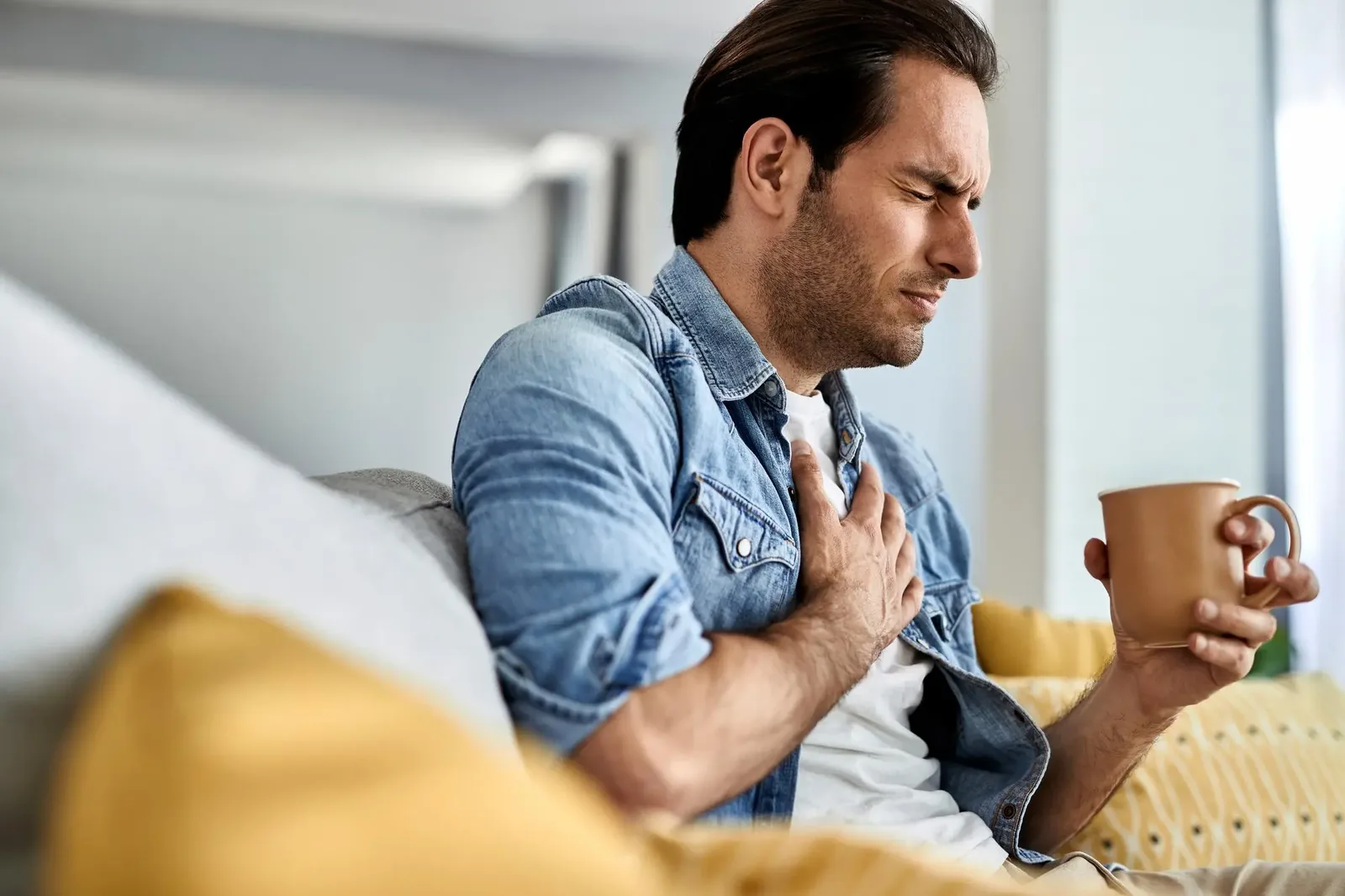 Infarto atinge 26.845 brasileiros com menos de 40 anos em cinco anos