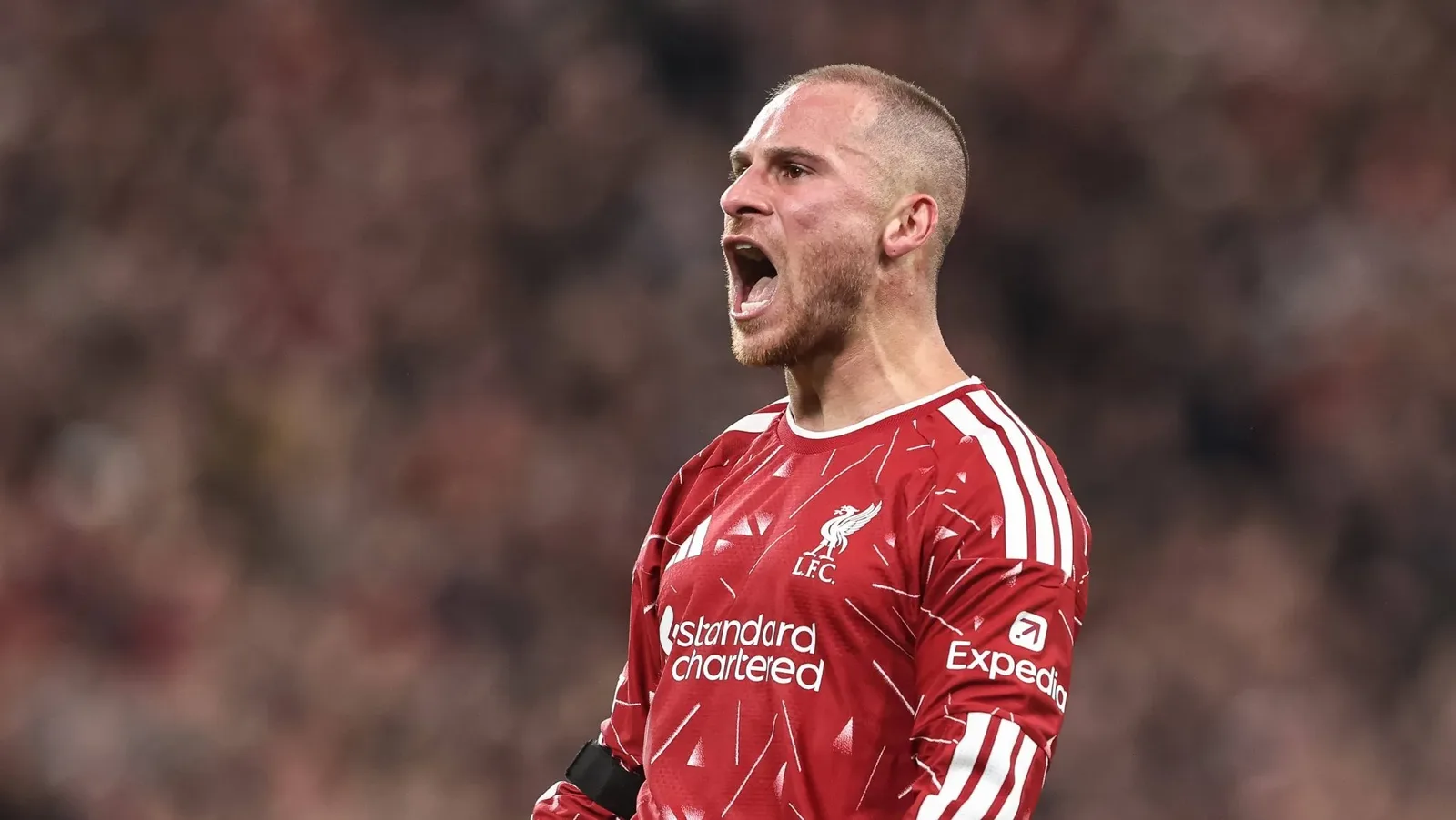 Liverpool vence Atlético de virada na estreia da Champions League