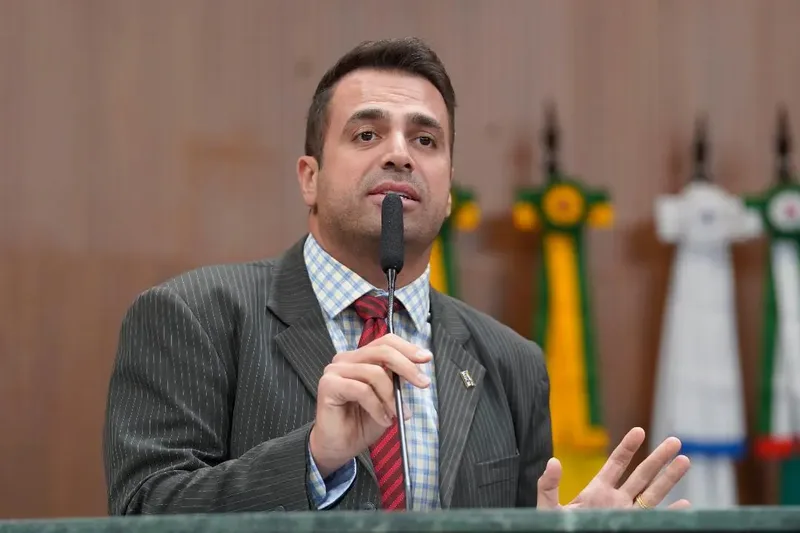 Cálculos eleitorais redesenham cenário para Gustavo Sebba em Catalão