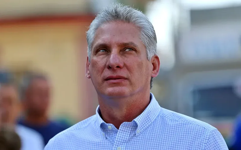 Coluna defende queda do regime cubano e ação de Donald Trump em Havana