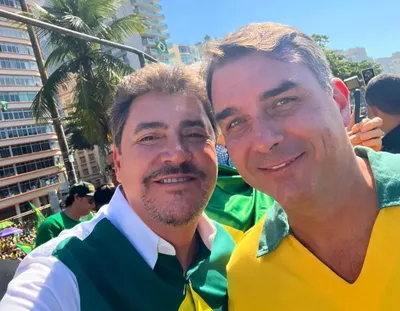 Flávio Bolsonaro vai a Goiânia apoiar Wilder na reta final da campanha