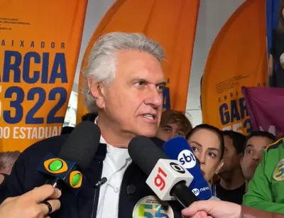 Caiado propõe suspender emendas impositivas e cortar gastos dos Poderes