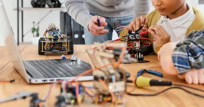 Famílias poderão testar robótica e programação nas escolas do Sesi Paraná