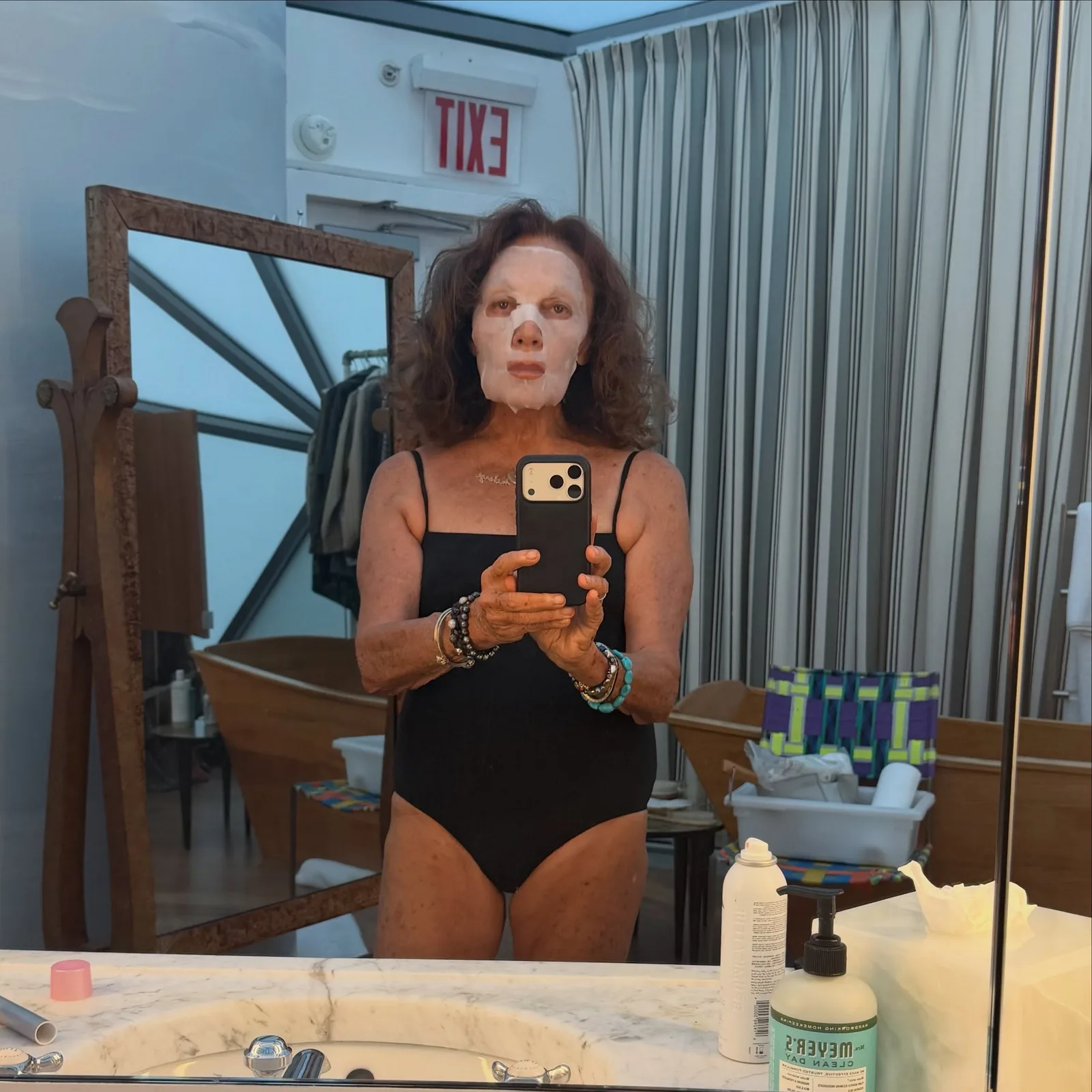 Diane von Furstenberg compartilha registro antes de voltar à NYFW após dez anos
